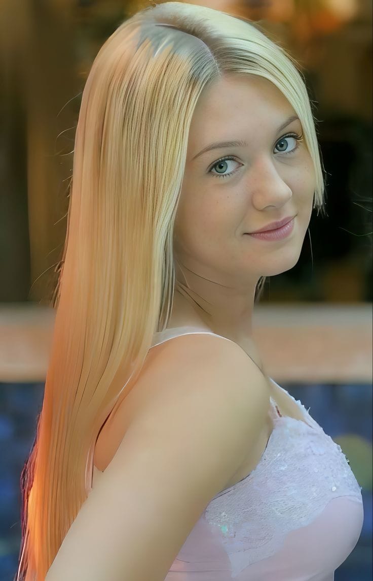 Video bokep – Crot Dalam Memek Sempit