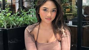 Video bokep Adik Pasti Belum Cukur Bulu