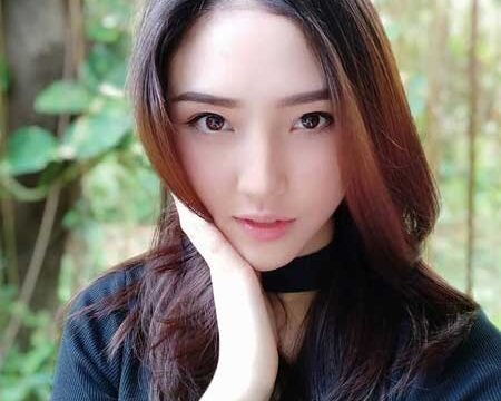 **Info:} bokeh Cewek Japan 2026 Pantai  |  2026