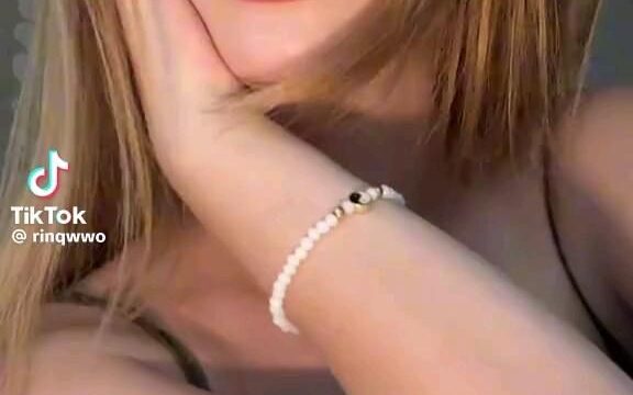 Part 1: bokep barat pantat  <<  lagi rame ::Kamar Mandi@